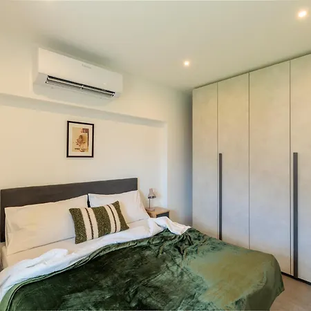 Revo - Meriggio Apartamento *